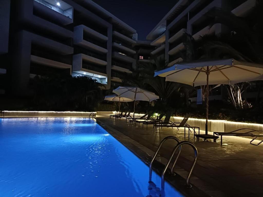 Parkside Boutique 3 Bbr Serviced Apartment - Ocean Blue - Near Airport Le Caire Extérieur photo