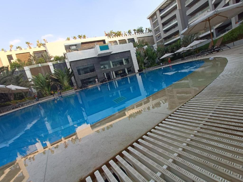 Parkside Boutique 3 Bbr Serviced Apartment - Ocean Blue - Near Airport Le Caire Extérieur photo